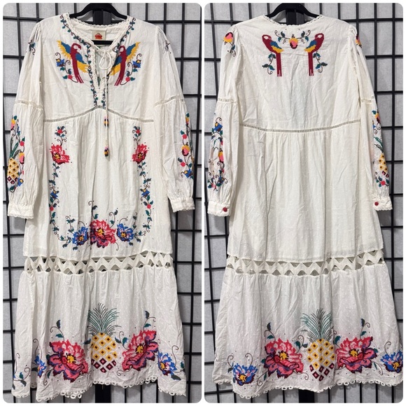 🌴Farm Rio Macaw 🦜 Cross Stitch Embroidered maxi midi Dress Off-White Size M NWT - Picture 2 of 12